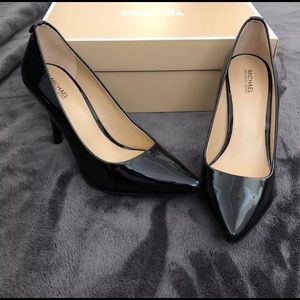 Michael Kors Pumps